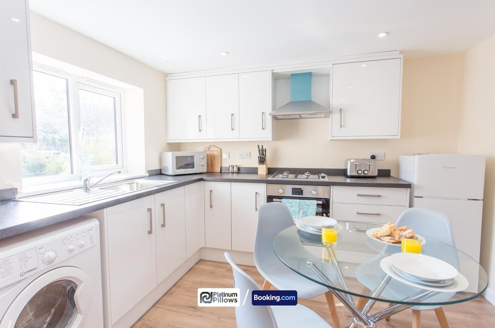 Modern Oxford 2 Bedroom Apartments, Near John Radcliffe Hospital, Weekly & Monthly Deals Bagian luar foto